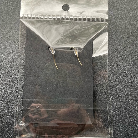 4/$12 Leopard Round Drop Earrings - Picture 4 of 8